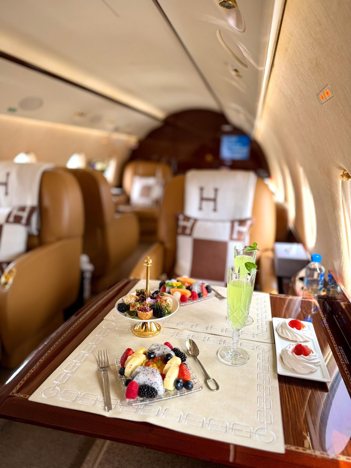 Gulfstream G200 gourmet service